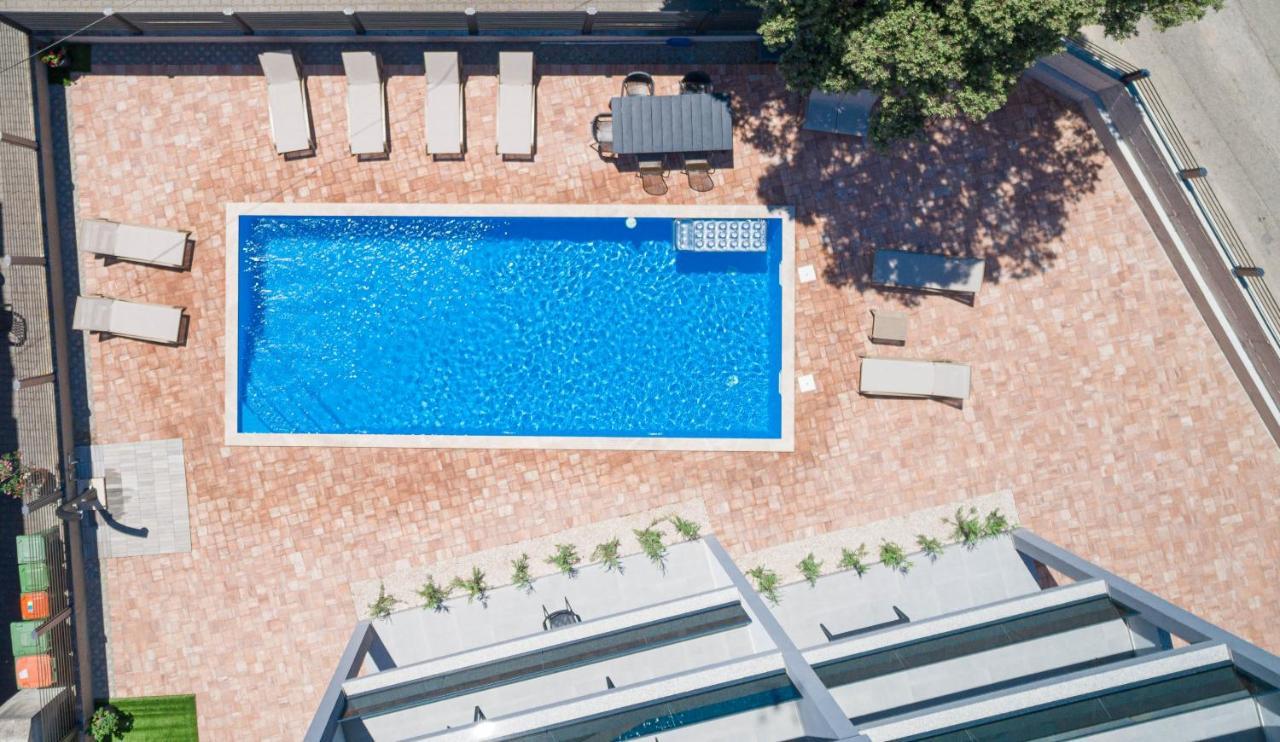 Apartments Okit โวดีเซ ภายนอก รูปภาพ