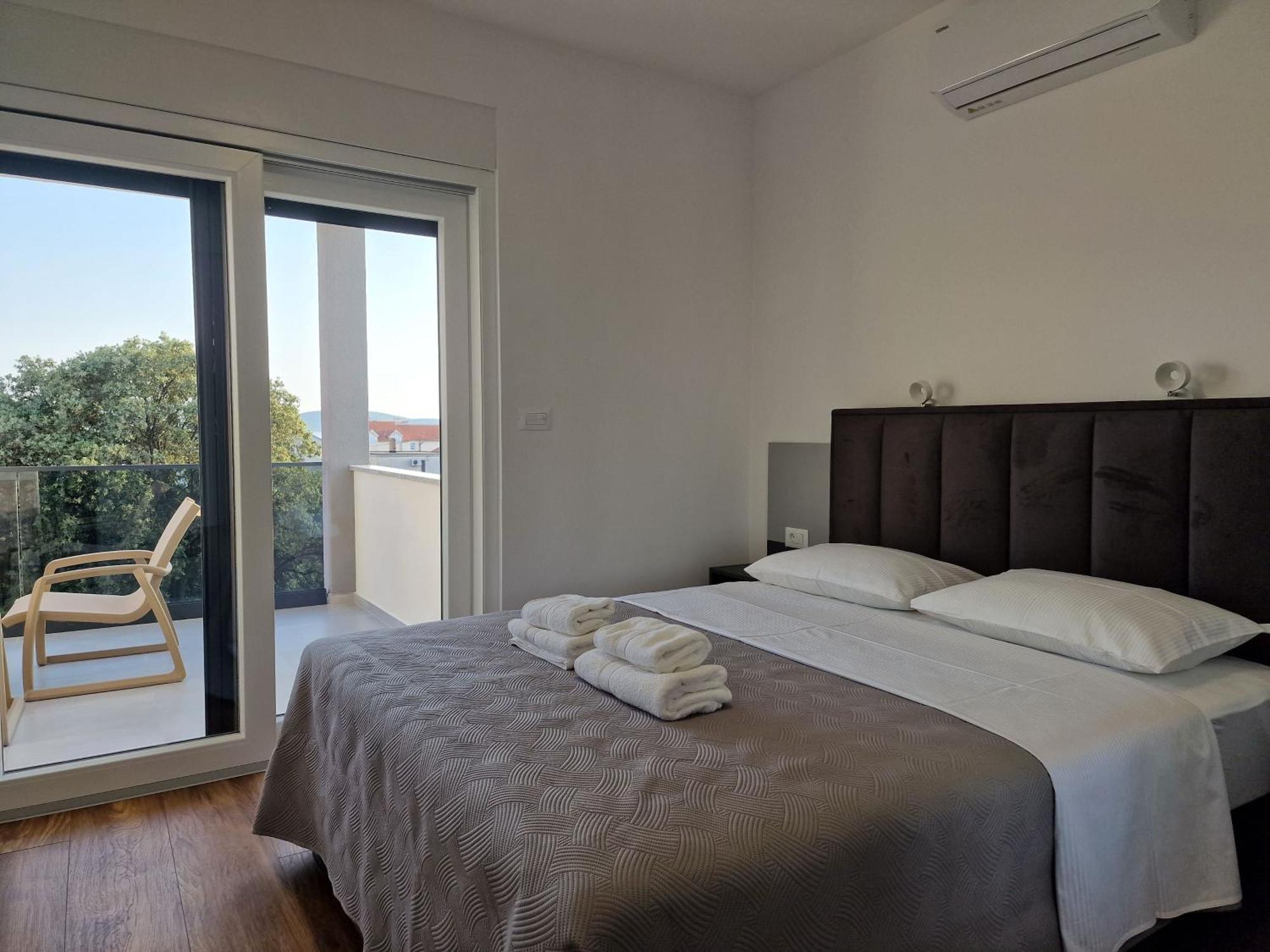 Apartments Okit โวดีเซ ภายนอก รูปภาพ