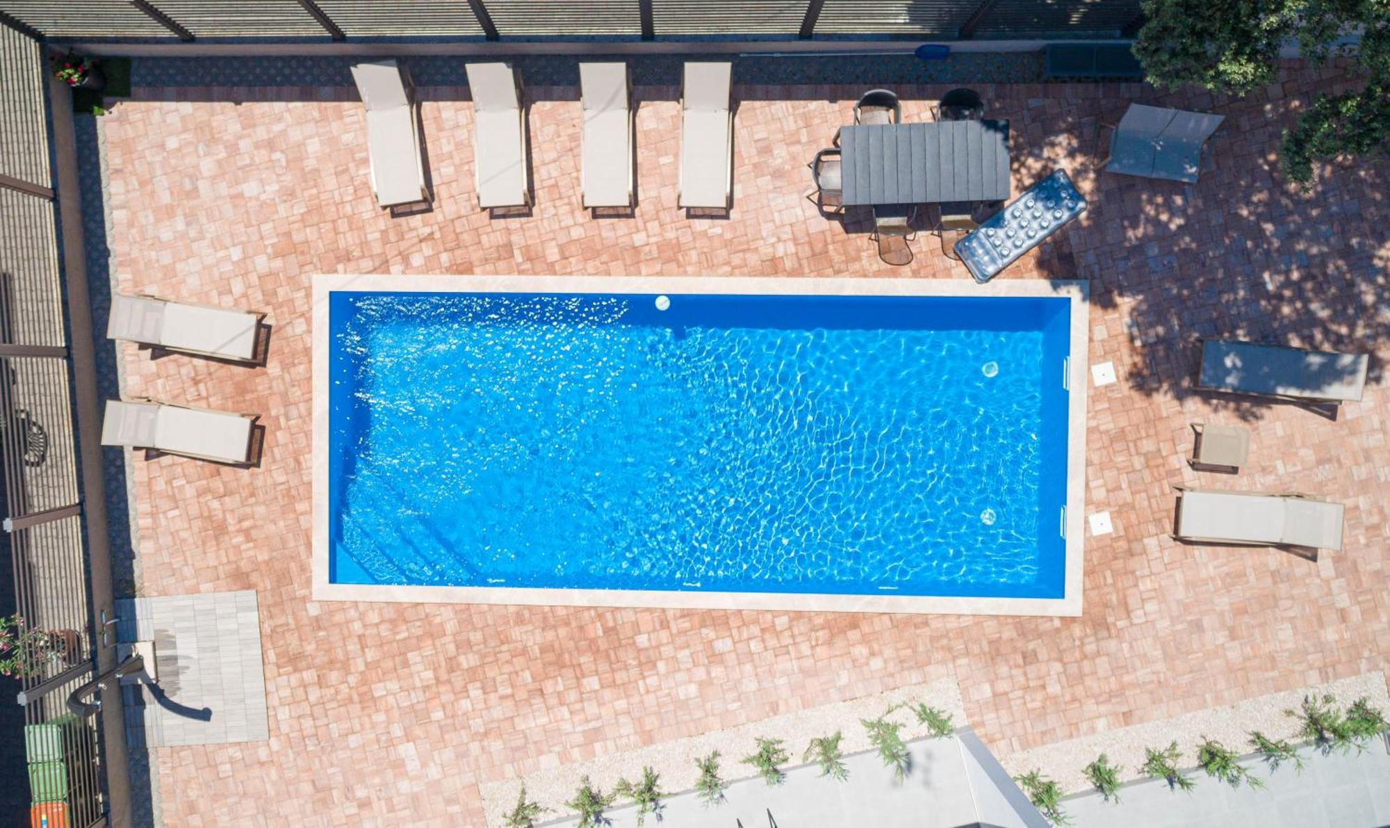 Apartments Okit โวดีเซ ภายนอก รูปภาพ